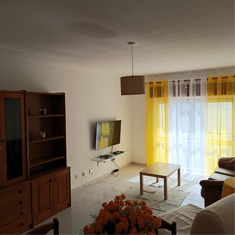 Cozy Apartment In Лагуш Екстер'єр фото